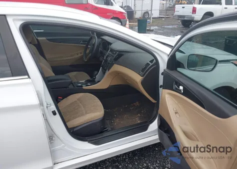 2013 Hyundai Sonata Gls z USA, uszkodzony, nr VIN 5NPEB4AC4DH510621